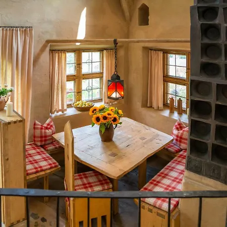 Turm Zu Schloss Schedling Apartmán